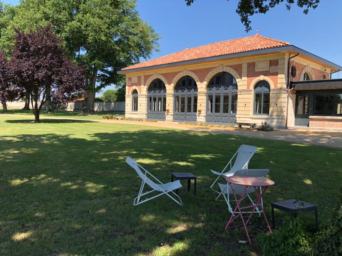 Orangerie De Chatel-Selection Figaro & Elle Magazine Cleppé Exterior photo